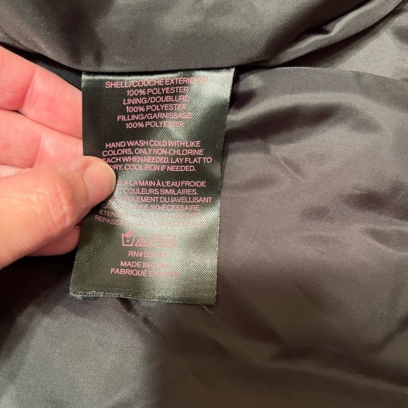 Betsey Johnson Gray Snakeskin Print Puffer Jacket Size L - Picture 11 of 11